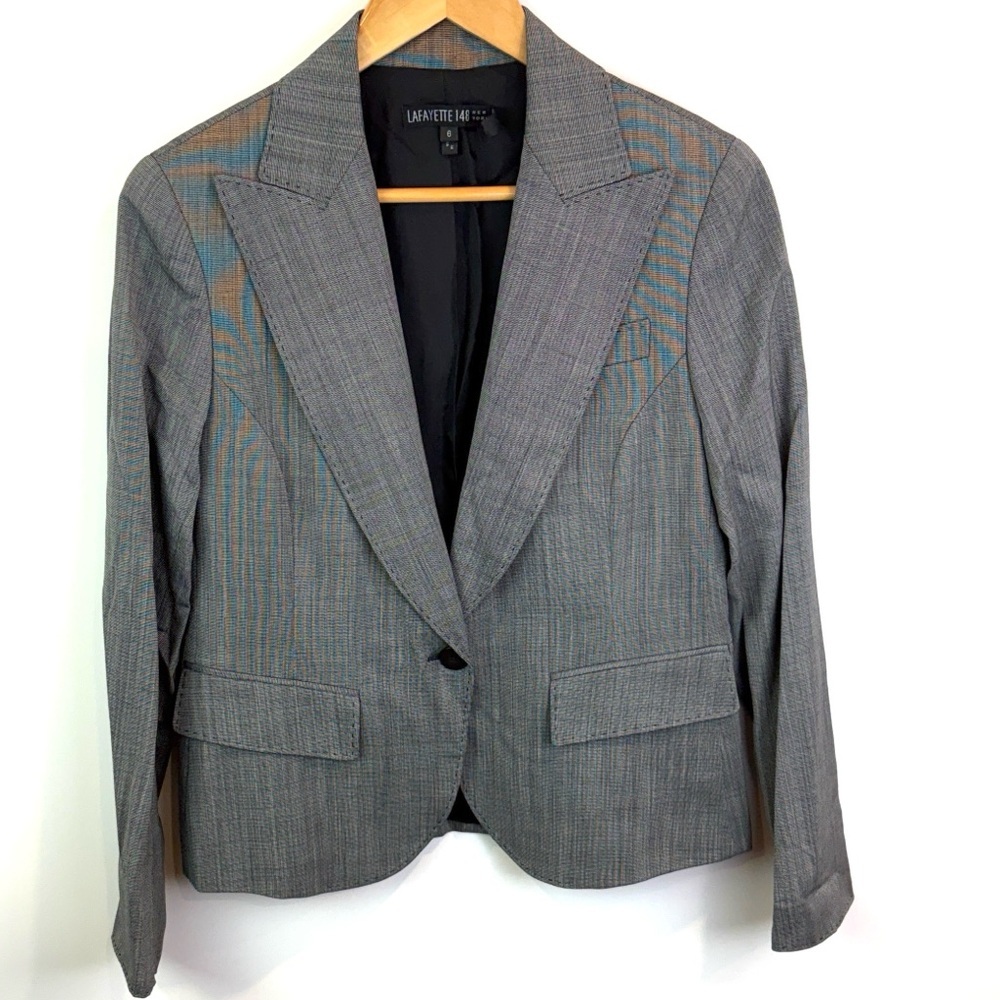 Lafayette 148 Gray Pinstripe wool blend Women's Blazer size 6